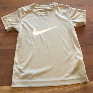 Boys Gray NIKE DR-FIT T-shirt